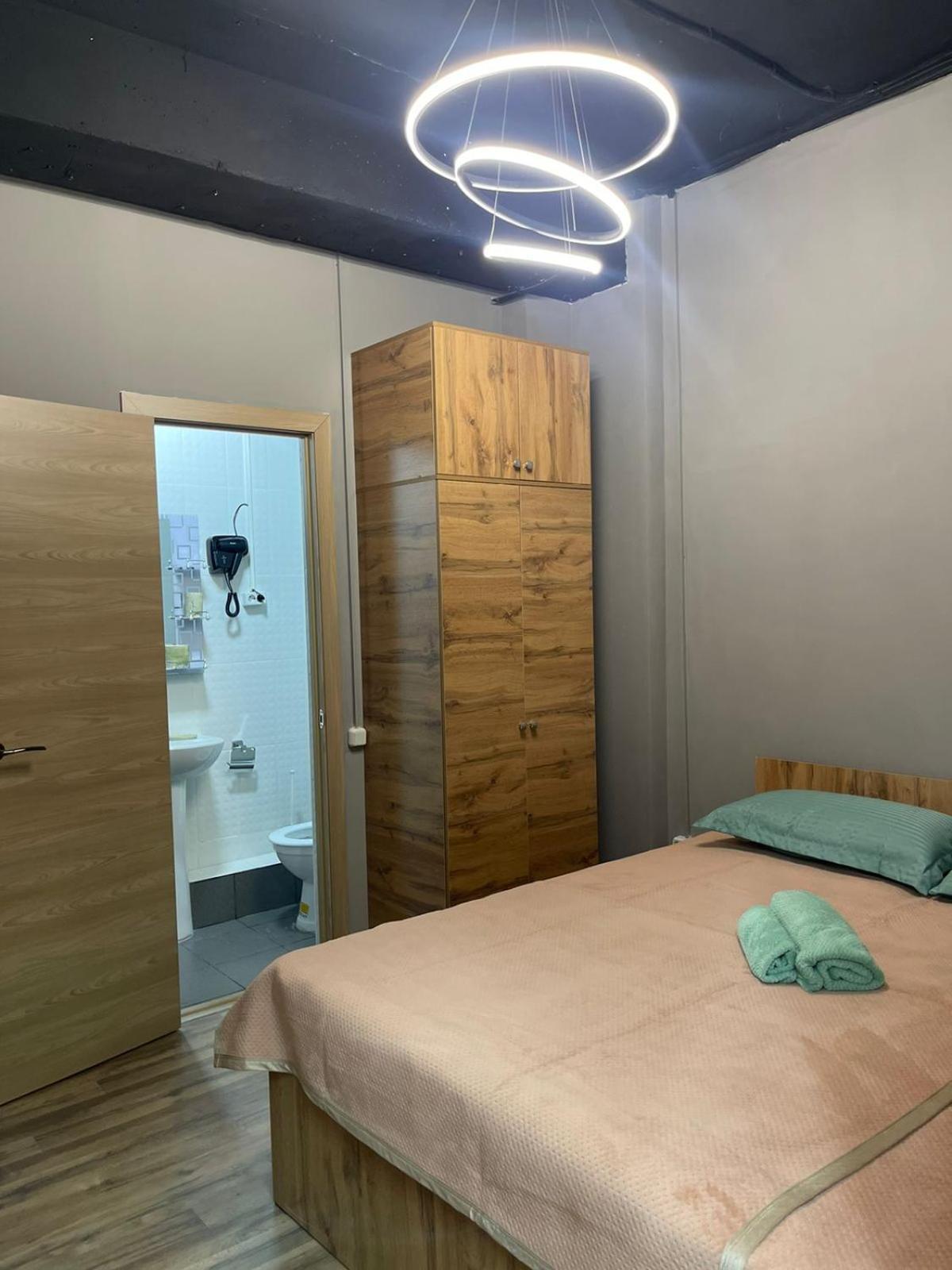 Hostel Kochevnik Capsule Hotel Almaty Exteriér fotografie